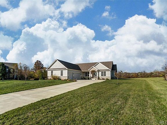 5th image of 7593 Olivia Ct
