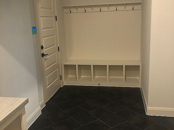 3rd image of 112 Nagle Ct