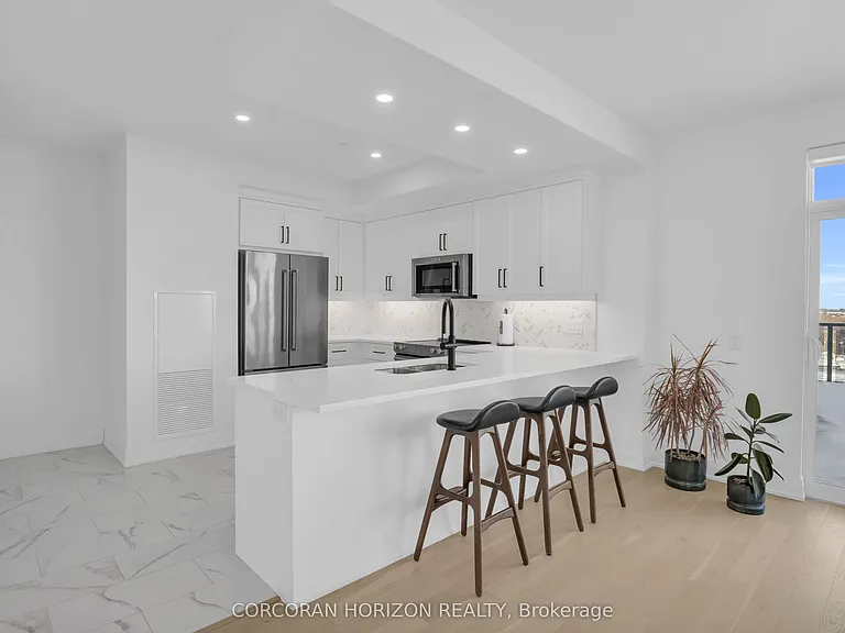 71 Wyndham St S #1105 — Photo 10