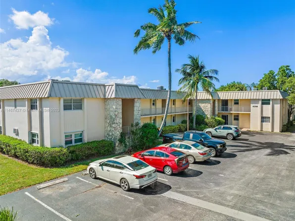 10789 N Military Trl APT 2, Palm Beach Gardens, FL 33410