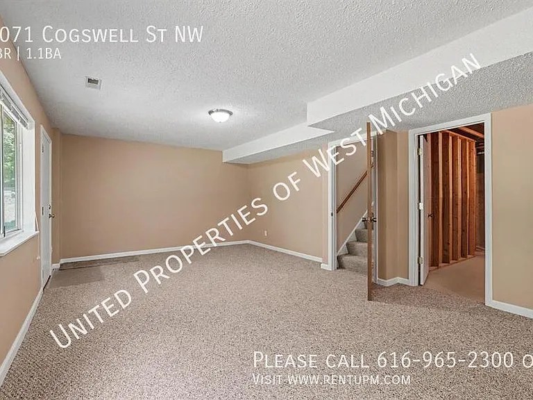1071 Cogswell St NW — Photo 10