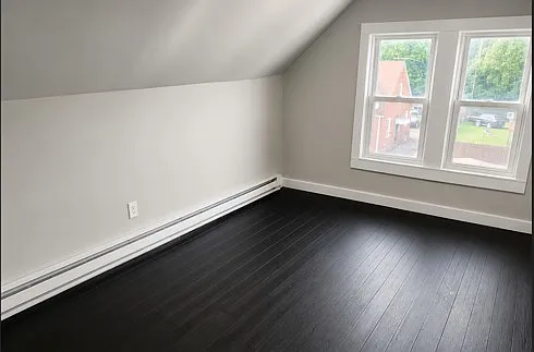 11716 Parkhill Ave #UP — Photo 12