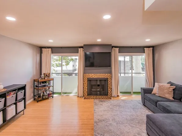 4702 Fulton Ave APT 107, Sherman Oaks, CA 91423