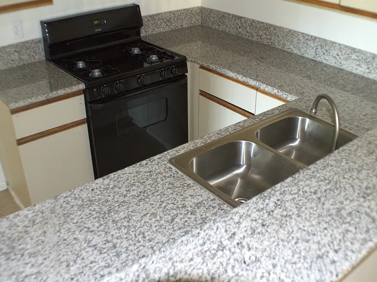 Otsego Arms Apartments — Photo 29