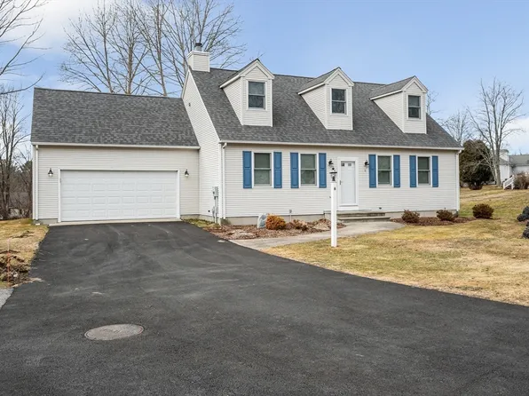 6 Juniper Wood Dr, Haverhill, MA 01832