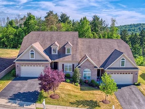 2nd image of 454 Eton Dr