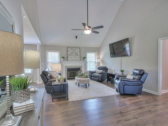 4th image of 116 Samantha Ct