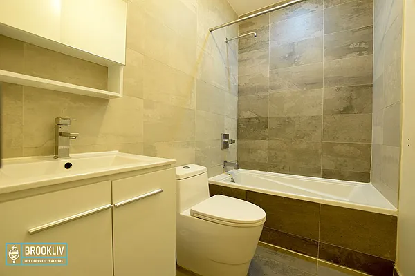 Rented by null | media 19