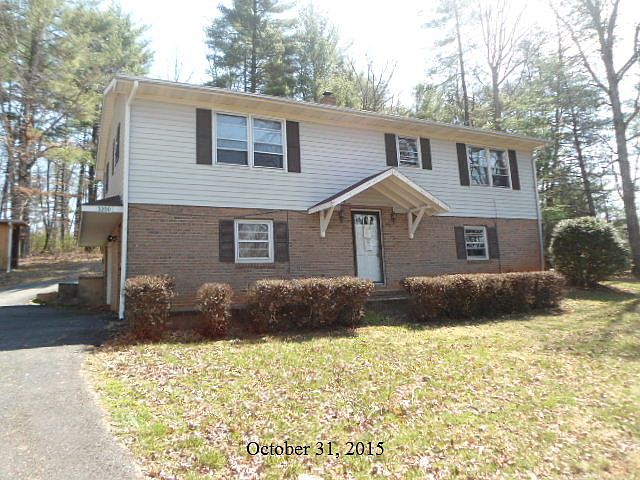 1st image of 3200 Meadowood Trl