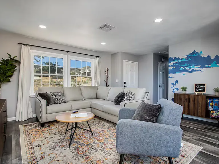 60206 Latham Trl — Photo 3