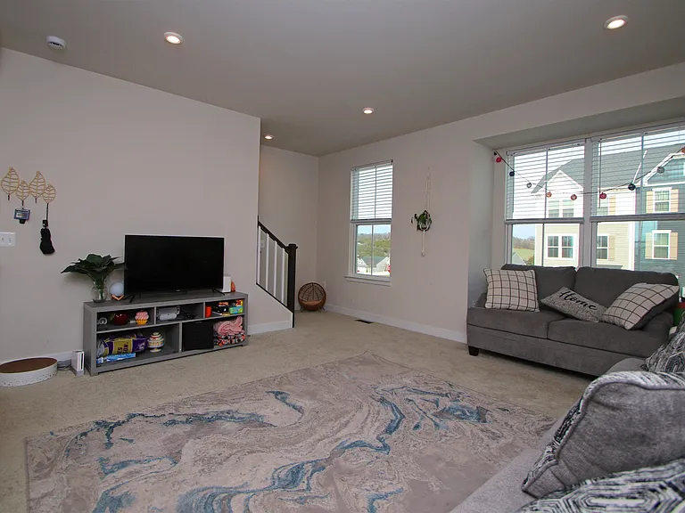 4508 Fountainbridge Ct — Photo 8