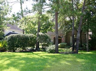 184 W Shadowpoint Cir, Spring, TX 77381