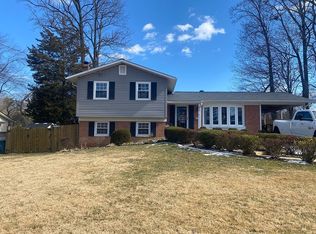 4327 Alta Vista Dr, Fairfax, VA 22030