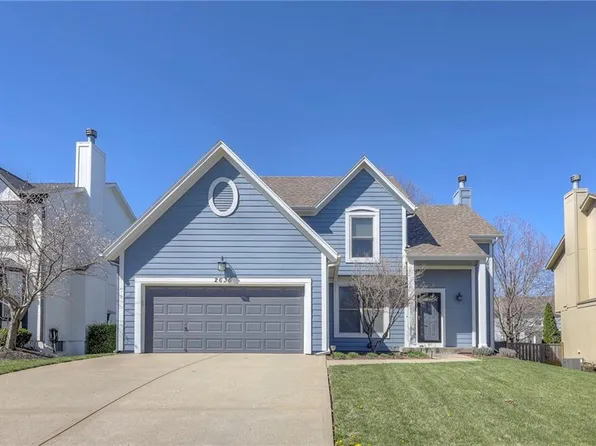 2636 W Surrey St, Olathe, KS 66061