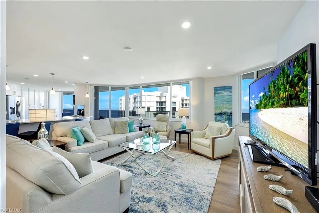 2 bed, 2.0 bath, 1735 sqft, $18,000 — Photo 3