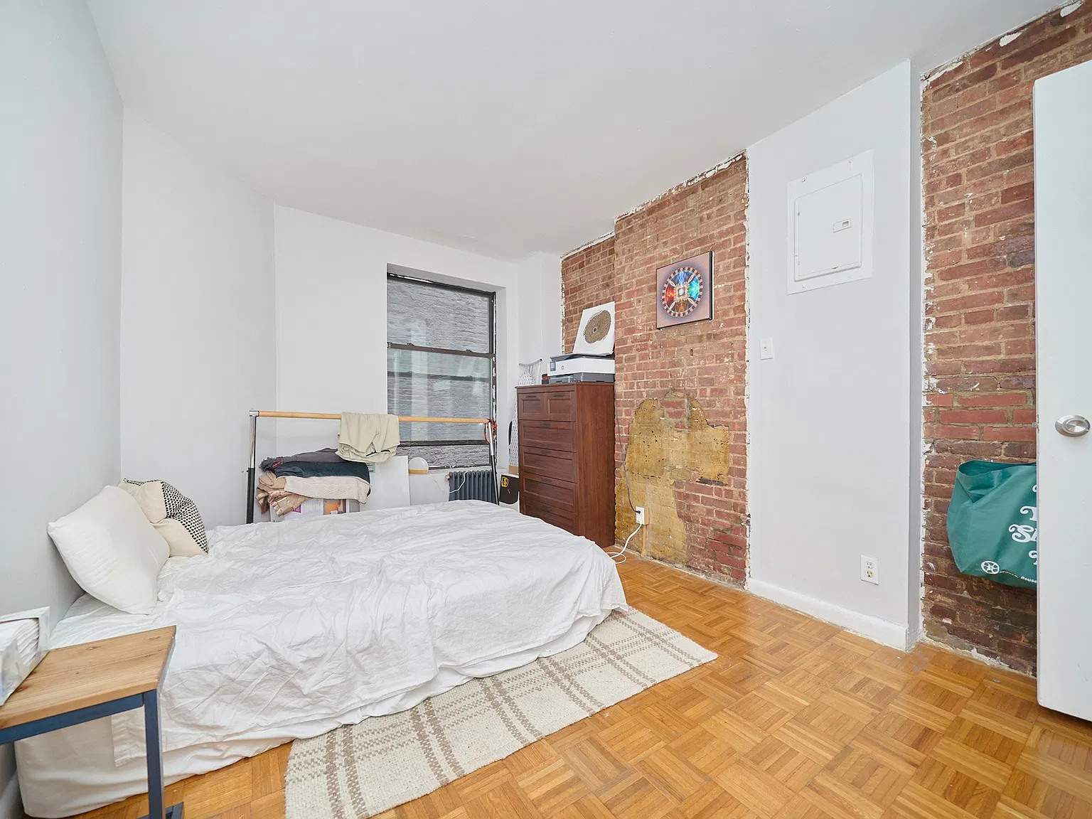 335 West 43rd Street — Photo 4