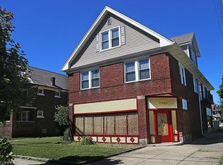 17305 Grovewood Ave, Cleveland, OH