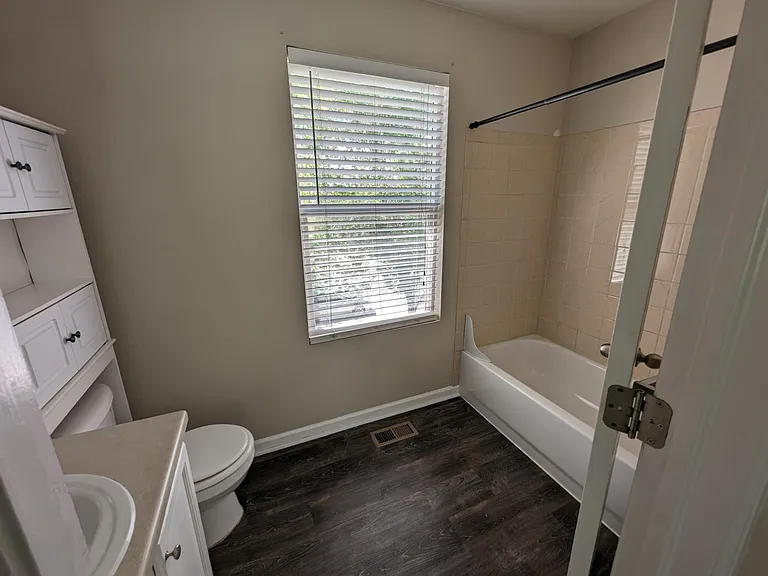 880 Macaw St — Photo 9