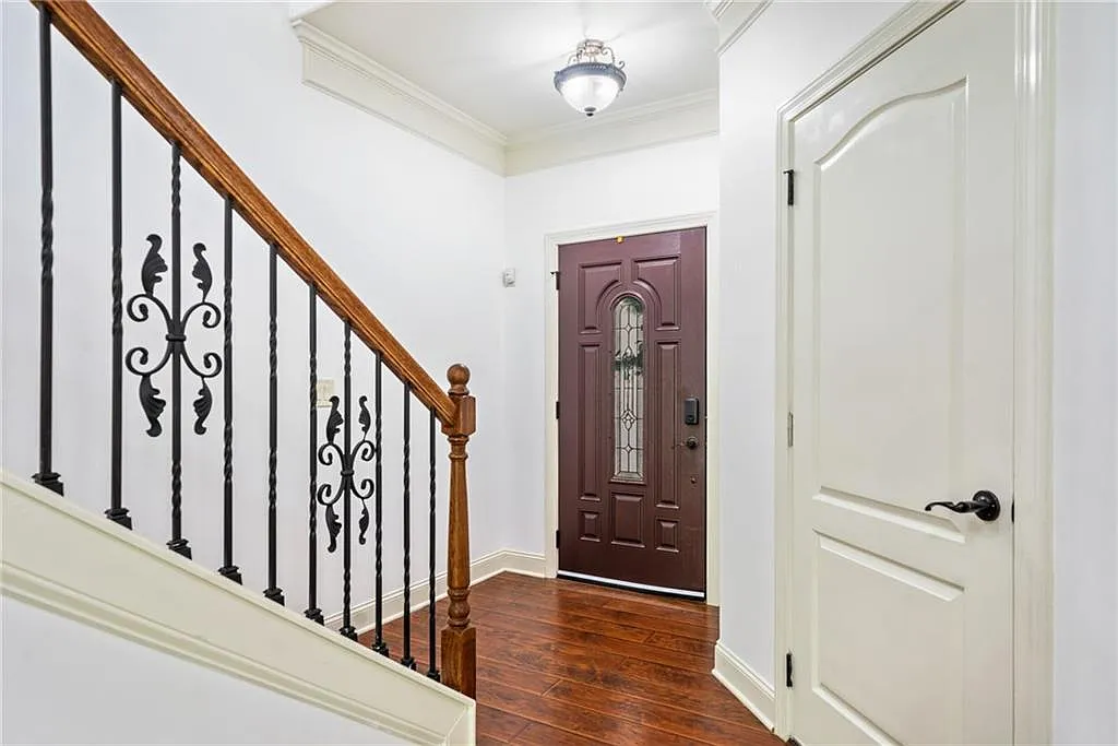 4 bed, 3.5 bath, 2147 sqft, $3,100 — Photo 4