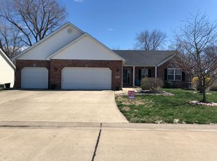 564 Newhart Dr, Granite City, IL 62040