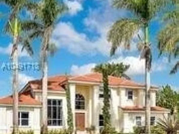 15615 SW 42nd Ter, Miami, FL 33185