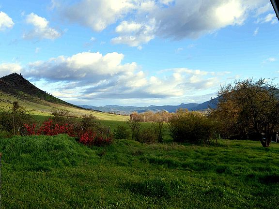 Back Vista, open pasture