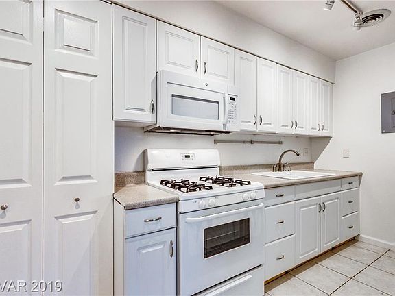 3rd image of 9457 Las Vegas Blvd S Unit 359