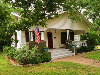 702 Coggin Ave, Brownwood, TX, 76801