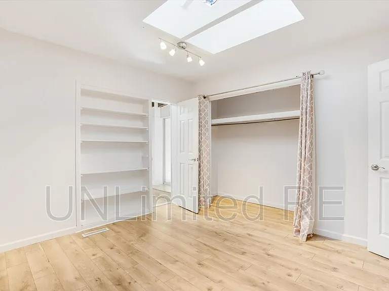 516 N James St — Photo 15