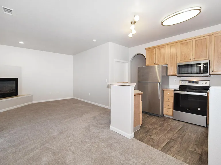 8112 SE Aspen Summit Dr #82 — Photo 1