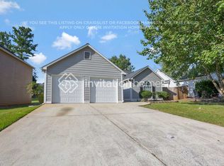 2613 Lake Park Bnd, Acworth, GA 30101