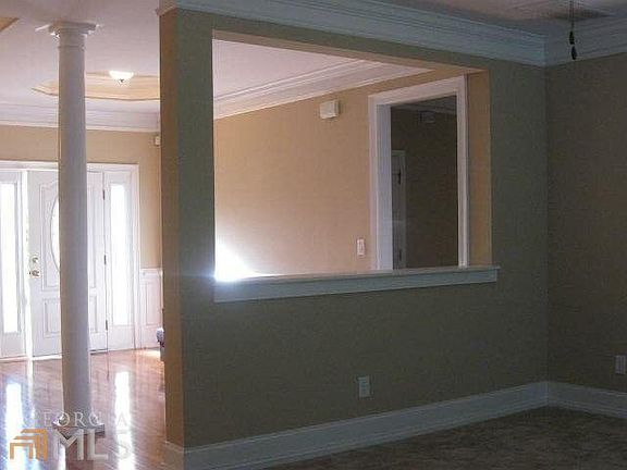 3rd image of 1541 Rolling Meadows Dr