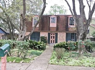11810 Dorrance Ln, Meadows Place, TX 77477