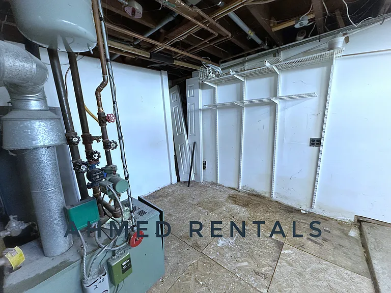 819 Broadway #A1 — Photo 25