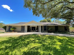 9348 Goldenrod Ln, San Antonio, TX 78266