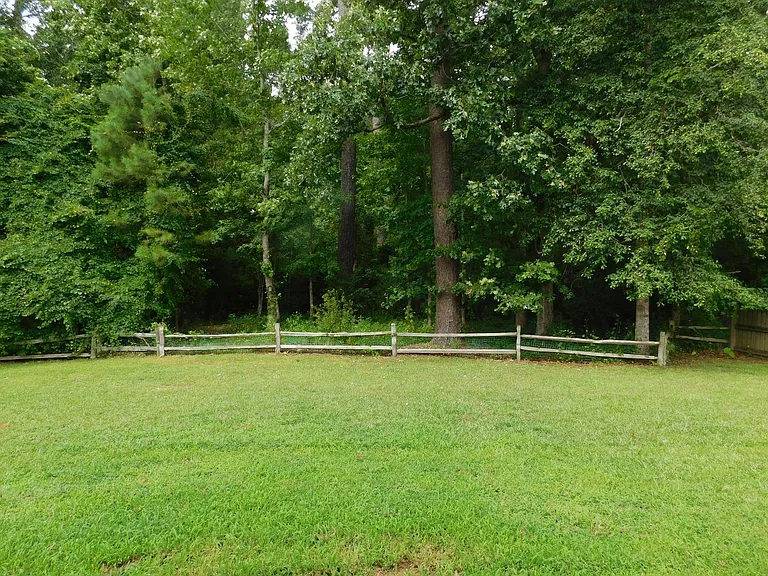 408 Sweet Gum Way — Photo 41
