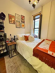 Rented by KNOCKKNOCK LLC