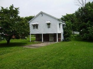 2014 Marquette Ave, Point Pleasant, WV 25550