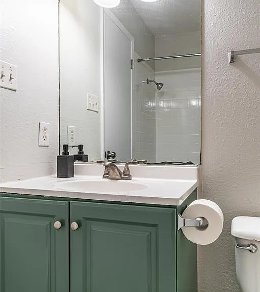 1212 Bonnie Brae St #A — Photo 6