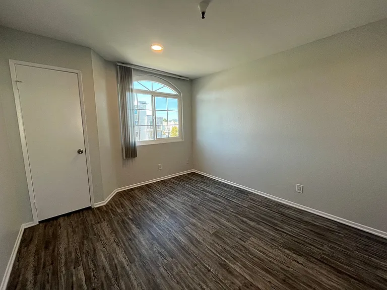 4378 Sepulveda Blvd — Photo 71
