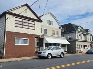 647 Sanderson St, Throop, PA 18512