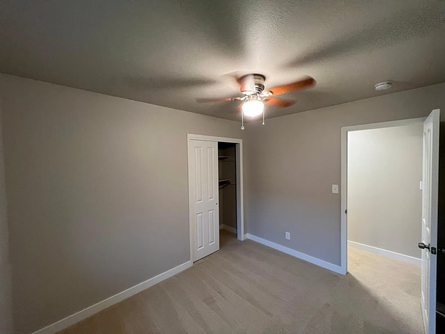 1018 Morgan St — Photo 2