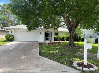 3586 Kent DR, NAPLES, FL 34112