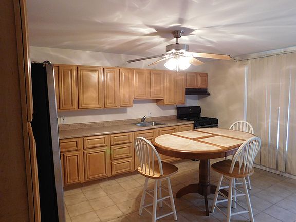 2nd image of 4034 Saint Augustine Ln