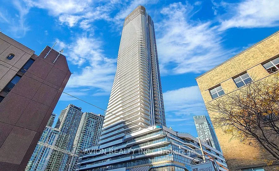 2 bed, $2,600 — Photo 1