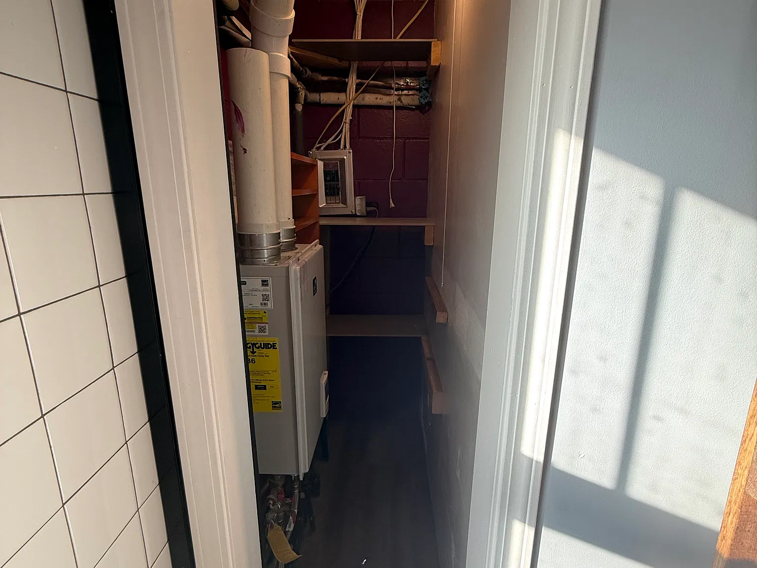 1 bed, 480 sqft, $1,200 — Photo 3