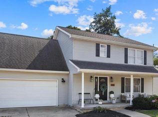 5926 Ridgecrest Cir, Peoria, IL 61614