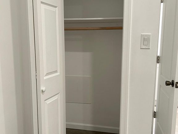 5th image of 1613 N 16th St Floor 1