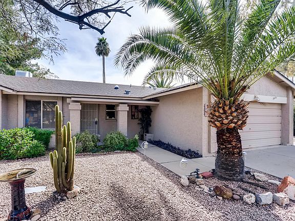 3rd image of 5907 E Evans Dr
