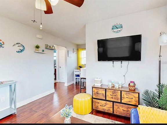 5th image of 726 Stremma Rd